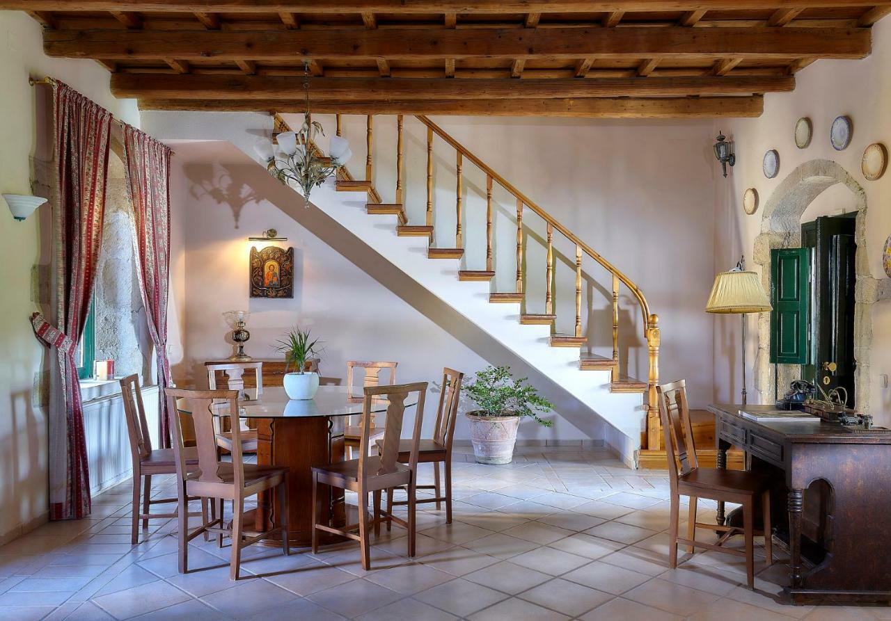 Castello Villa Daphnes - Private Pool & Whirlpool Dhafnes Екстер'єр фото