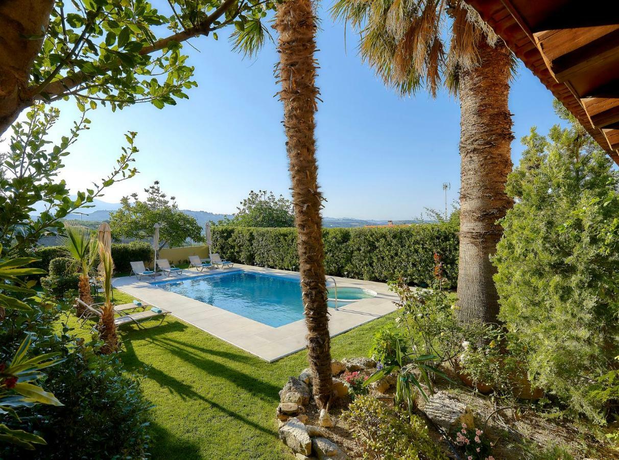 Castello Villa Daphnes - Private Pool & Whirlpool Dhafnes Екстер'єр фото